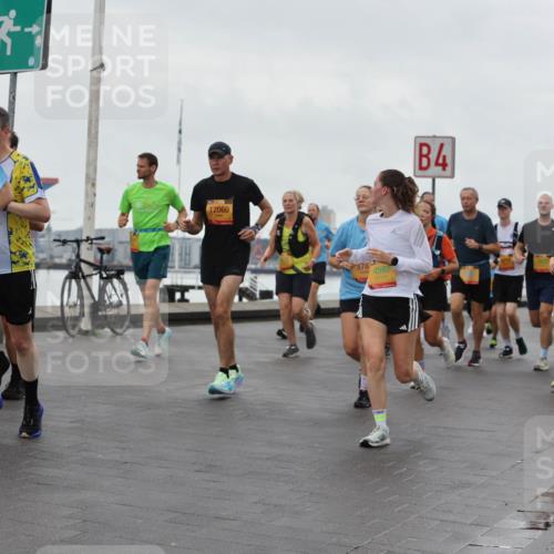 13.09.2026 - Kiel Lauf Andreas Tolksdorf http://msf.ph/oto/10403291 13.09.2026 11:03:25 Kiellinie 5943, 12060, 378, 4, 4593, 4955, 12609 meine-sportfotos.de