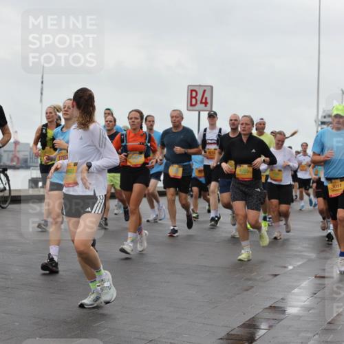 13.09.2026 - Kiel Lauf Andreas Tolksdorf http://msf.ph/oto/10403315 13.09.2026 11:03:25 Kiellinie 12060, 4, 107, 3787, 8212, 4955, 3011, 6465 meine-sportfotos.de