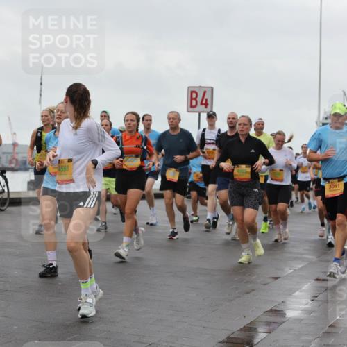 13.09.2026 - Kiel Lauf Andreas Tolksdorf http://msf.ph/oto/10403316 13.09.2026 11:03:26 Kiellinie 12060, 4593, 4, 8212, 4955, 7500, 3011, 6465 meine-sportfotos.de