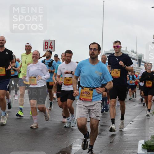13.09.2026 - Kiel Lauf Andreas Tolksdorf http://msf.ph/oto/10403352 13.09.2026 11:03:28 Kiellinie 39, 2011, 472, 7500, 4, 13, 12609, 38, 6465, 4123, 9812, 12 meine-sportfotos.de