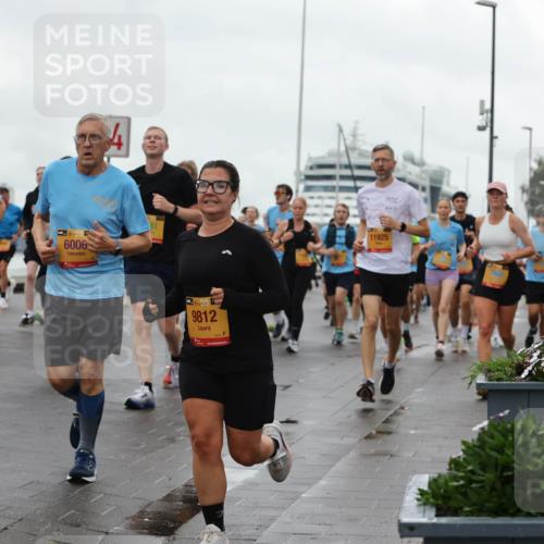 13.09.2026 - Kiel Lauf Andreas Tolksdorf http://msf.ph/oto/10403390 13.09.2026 11:03:30 Kiellinie 11324, 1, 39, 6006, 38, 9812, 11925 meine-sportfotos.de