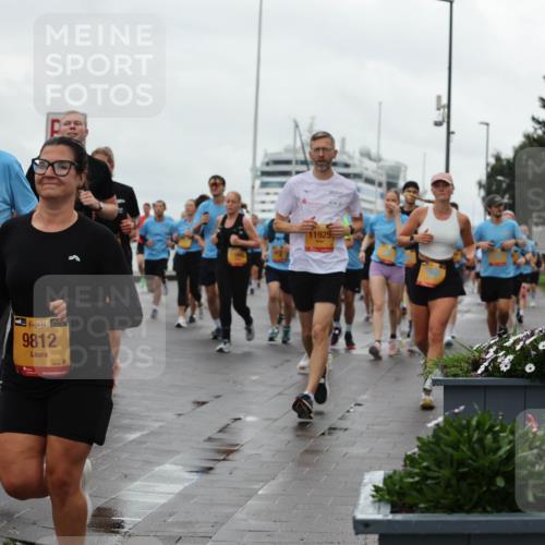 13.09.2026 - Kiel Lauf Andreas Tolksdorf http://msf.ph/oto/10403400 13.09.2026 11:03:31 Kiellinie 7137, 38, 6006, 38, 9812, 1925 meine-sportfotos.de