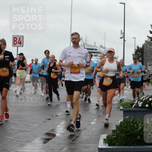 13.09.2026 - Kiel Lauf Andreas Tolksdorf http://msf.ph/oto/10403408 13.09.2026 11:03:31 Kiellinie 4, 11420, 39, 7161, 2845, 11665, 39, 11925 meine-sportfotos.de