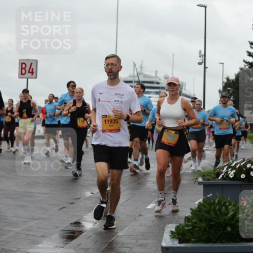 13.09.2026 - Kiel Lauf Andreas Tolksdorf http://msf.ph/oto/10403413 13.09.2026 11:03:32 Kiellinie 4, 39, 7161, 2845, 116, 11925 meine-sportfotos.de