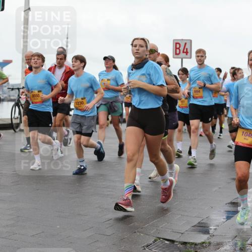 13.09.2026 - Kiel Lauf Andreas Tolksdorf http://msf.ph/oto/10403454 13.09.2026 11:03:42 Kiellinie 10311, 8550, 4, 1230, 481, 8894, 1046, 2459 meine-sportfotos.de