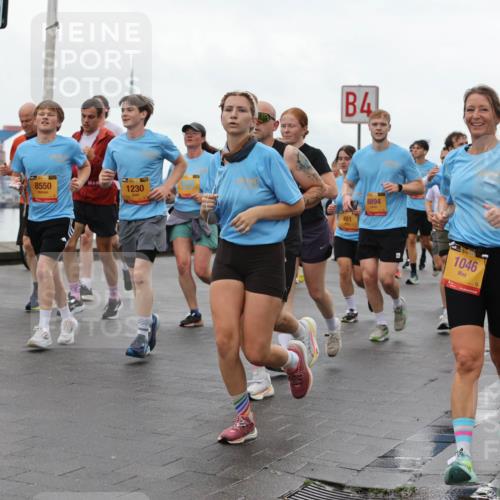 13.09.2026 - Kiel Lauf Andreas Tolksdorf http://msf.ph/oto/10403459 13.09.2026 11:03:43 Kiellinie 10311, 8550, 38, 1230, 4, 481, 8894, 1046, 2459 meine-sportfotos.de