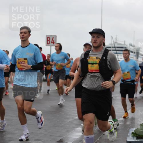 13.09.2026 - Kiel Lauf Andreas Tolksdorf http://msf.ph/oto/10403496 13.09.2026 11:03:45 Kiellinie 39, 890, 4, 38, 6566, 9241, 5728 meine-sportfotos.de