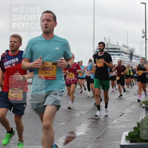 13.09.2026 - Kiel Lauf Andreas Tolksdorf http://msf.ph/oto/10403578 13.09.2026 11:03:53 Kiellinie 2025, 4, 38, 8957, 10282, 3759, 8926 meine-sportfotos.de