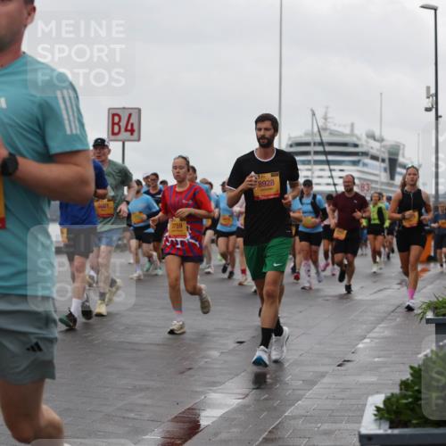 13.09.2026 - Kiel Lauf Andreas Tolksdorf http://msf.ph/oto/10403588 13.09.2026 11:03:53 Kiellinie 8957, 102, 9801, 4, 3759, 39, 8928, 83 meine-sportfotos.de