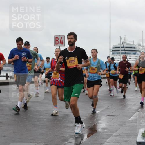 13.09.2026 - Kiel Lauf Andreas Tolksdorf http://msf.ph/oto/10403594 13.09.2026 11:03:54 Kiellinie 389, 801, 4, 3759, 38, 8928, 2760, 6529 meine-sportfotos.de