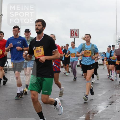 13.09.2026 - Kiel Lauf Andreas Tolksdorf http://msf.ph/oto/10403609 13.09.2026 11:03:54 Kiellinie 6389, 38, 8928, 4, 8182, 139, 2760, 6529 meine-sportfotos.de