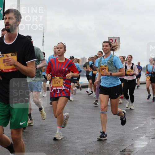 13.09.2026 - Kiel Lauf Andreas Tolksdorf http://msf.ph/oto/10403622 13.09.2026 11:03:55 Kiellinie 8, 38, 3759, 2769, 11634, 529 meine-sportfotos.de