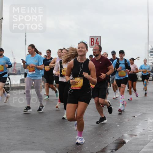 13.09.2026 - Kiel Lauf Andreas Tolksdorf http://msf.ph/oto/10403642 13.09.2026 11:03:56 Kiellinie 2723, 8182, 116, 4, 88, 29, 2445 meine-sportfotos.de