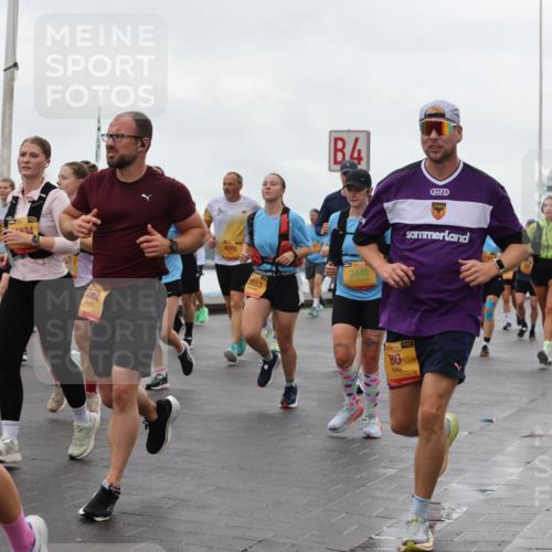 13.09.2026 - Kiel Lauf Andreas Tolksdorf http://msf.ph/oto/10403666 13.09.2026 11:03:57 Kiellinie 529, 34, 6002, 4203, 4, 39, 2445, 3653, 38, 80, 6343, 3 meine-sportfotos.de