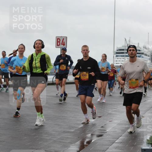 13.09.2026 - Kiel Lauf Andreas Tolksdorf http://msf.ph/oto/10403719 13.09.2026 11:04:00 Kiellinie 12181, 4, 378, 39, 6343, 7607, 7236, 28 meine-sportfotos.de