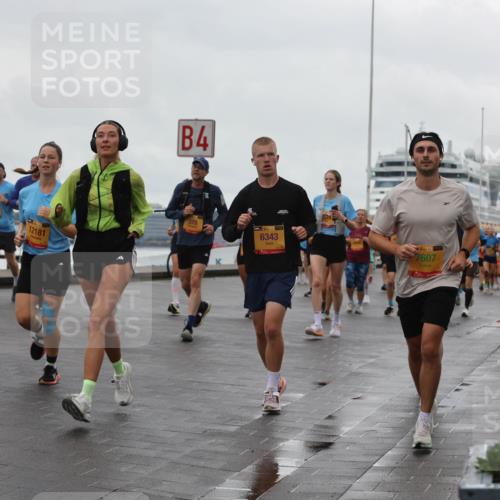 13.09.2026 - Kiel Lauf Andreas Tolksdorf http://msf.ph/oto/10403722 13.09.2026 11:04:00 Kiellinie 12181, 4, 378, 6343, 7381, 7607, 7236, 33, 20 meine-sportfotos.de