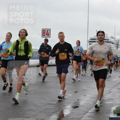 13.09.2026 - Kiel Lauf Andreas Tolksdorf http://msf.ph/oto/10403723 13.09.2026 11:04:00 Kiellinie 5243, 12181, 4, 6343, 38, 607, 23, 7236 meine-sportfotos.de