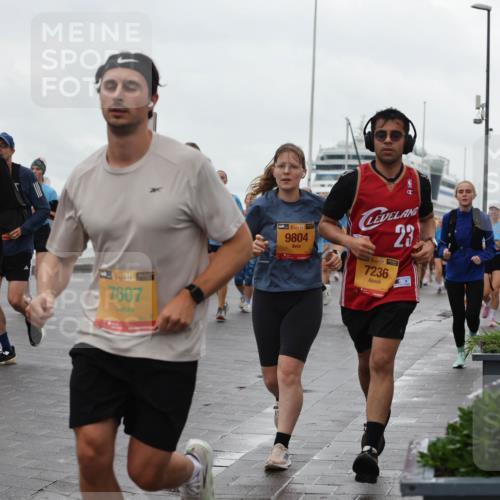 13.09.2026 - Kiel Lauf Andreas Tolksdorf http://msf.ph/oto/10403754 13.09.2026 11:04:02 Kiellinie 38, 6343, 39, 7607, 48, 9804, 23, 1, 38, 7236 meine-sportfotos.de