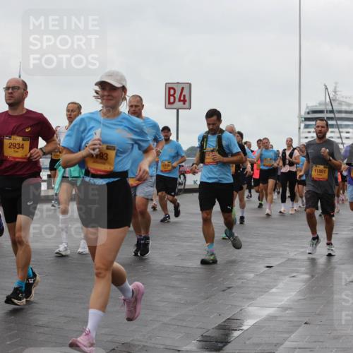 13.09.2026 - Kiel Lauf Andreas Tolksdorf http://msf.ph/oto/10403810 13.09.2026 11:04:07 Kiellinie 10103, 4, 39, 2934, 4767, 93, 12158, 107, 11891, 12231 meine-sportfotos.de