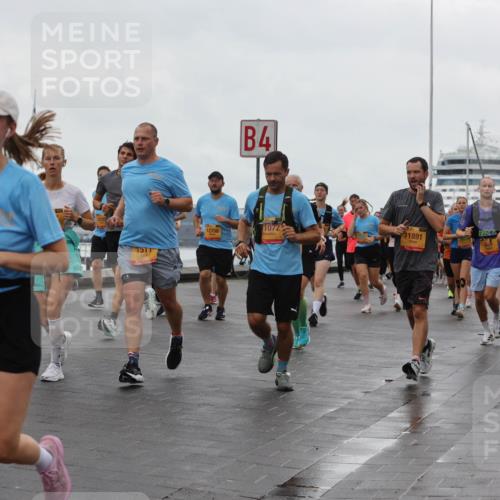 13.09.2026 - Kiel Lauf Andreas Tolksdorf http://msf.ph/oto/10403822 13.09.2026 11:04:07 Kiellinie 292, 15, 4, 12158, 1072, 11891, 12231, 12116 meine-sportfotos.de