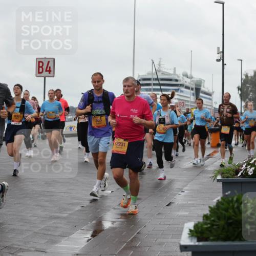 13.09.2026 - Kiel Lauf Andreas Tolksdorf http://msf.ph/oto/10403847 13.09.2026 11:04:09 Kiellinie 12, 38, 11891, 9301, 4, 355, 38, 12231, 4, 3 meine-sportfotos.de