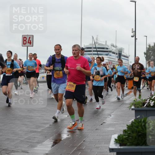 13.09.2026 - Kiel Lauf Andreas Tolksdorf http://msf.ph/oto/10403848 13.09.2026 11:04:09 Kiellinie 4, 38, 11891, 9301, 355, 2231, 12116, 3 meine-sportfotos.de