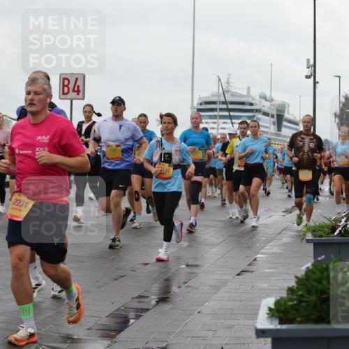 13.09.2026 - Kiel Lauf Andreas Tolksdorf http://msf.ph/oto/10403873 13.09.2026 11:04:10 Kiellinie 2231, 4, 768, 12116 meine-sportfotos.de
