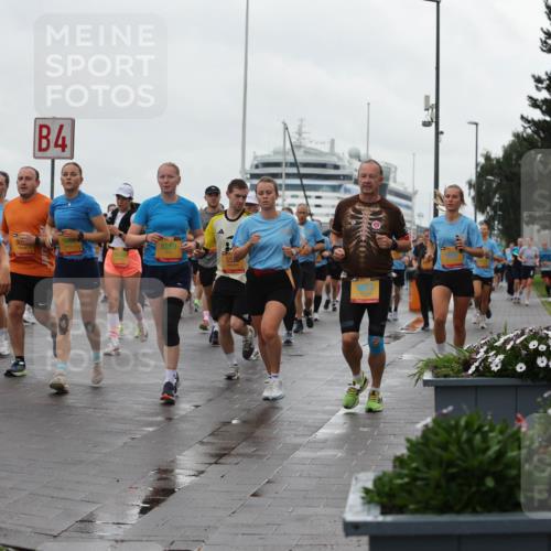 13.09.2026 - Kiel Lauf Andreas Tolksdorf http://msf.ph/oto/10403899 13.09.2026 11:04:12 Kiellinie 116, 4, 90, 8289, 55 meine-sportfotos.de