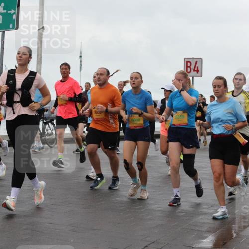 13.09.2026 - Kiel Lauf Andreas Tolksdorf http://msf.ph/oto/10403923 13.09.2026 11:04:13 Kiellinie 3, 504, 9032, 6609, 8289, 4, 5623 meine-sportfotos.de