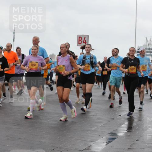 13.09.2026 - Kiel Lauf Andreas Tolksdorf http://msf.ph/oto/10403979 13.09.2026 11:04:18 Kiellinie 4, 3955, 5767, 4181, 4387, 9457, 9432, 2524 meine-sportfotos.de