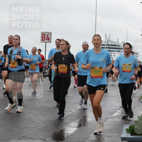 13.09.2026 - Kiel Lauf Andreas Tolksdorf http://msf.ph/oto/10403992 13.09.2026 11:04:19 Kiellinie 39, 432, 1502, 4, 4387, 38, 2524, 39, 11435, 12 meine-sportfotos.de
