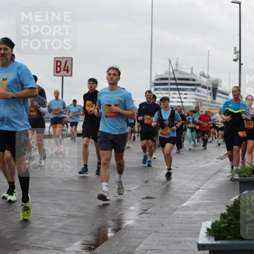 13.09.2026 - Kiel Lauf Andreas Tolksdorf http://msf.ph/oto/10404034 13.09.2026 11:04:24 Kiellinie 9397, 4, 5808, 12322, 313, 7529 meine-sportfotos.de