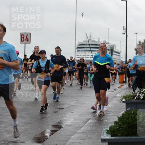 13.09.2026 - Kiel Lauf Andreas Tolksdorf http://msf.ph/oto/10404070 13.09.2026 11:04:25 Kiellinie 4453, 5808, 4, 6313, 1232 meine-sportfotos.de