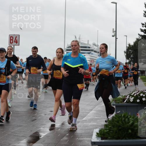 13.09.2026 - Kiel Lauf Andreas Tolksdorf http://msf.ph/oto/10404089 13.09.2026 11:04:26 Kiellinie 2801, 6313, 4, 12322, 39, 7529, 3, 53 meine-sportfotos.de