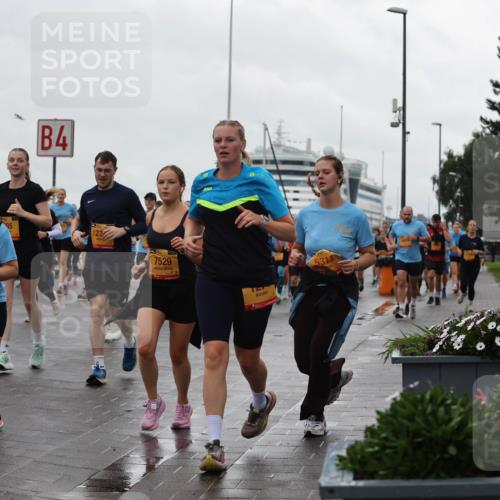 13.09.2026 - Kiel Lauf Andreas Tolksdorf http://msf.ph/oto/10404096 13.09.2026 11:04:26 Kiellinie 2801, 13, 85, 4, 7529 meine-sportfotos.de