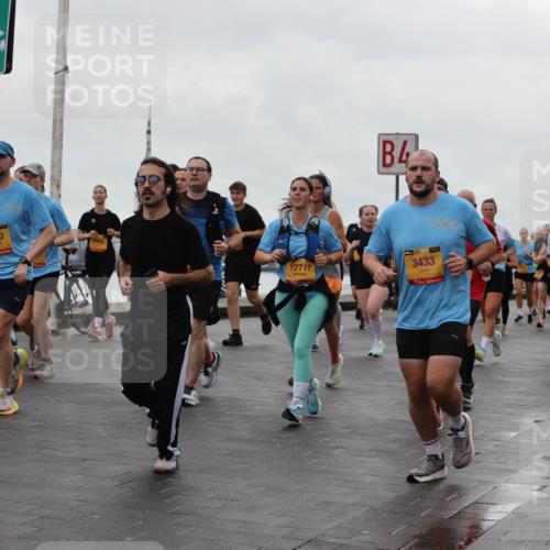 13.09.2026 - Kiel Lauf Andreas Tolksdorf http://msf.ph/oto/10404124 13.09.2026 11:04:32 Kiellinie 38, 38, 7159, 7103, 4, 12717, 38, 3433, 3760 meine-sportfotos.de
