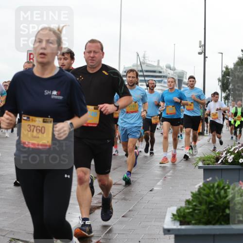 13.09.2026 - Kiel Lauf Andreas Tolksdorf http://msf.ph/oto/10404164 13.09.2026 11:04:34 Kiellinie 428, 3760, 39, 5133, 6975 meine-sportfotos.de