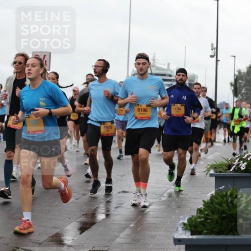 13.09.2026 - Kiel Lauf Andreas Tolksdorf http://msf.ph/oto/10404170 13.09.2026 11:04:36 Kiellinie 3299, 7116, 6975, 2509, 8196, 134, 2 meine-sportfotos.de