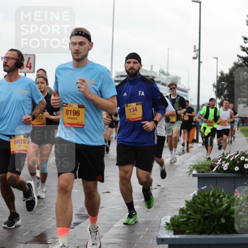 13.09.2026 - Kiel Lauf Andreas Tolksdorf http://msf.ph/oto/10404195 13.09.2026 11:04:37 Kiellinie 3, 75, 4, 223, 38, 8196, 134, 38, 6975 meine-sportfotos.de