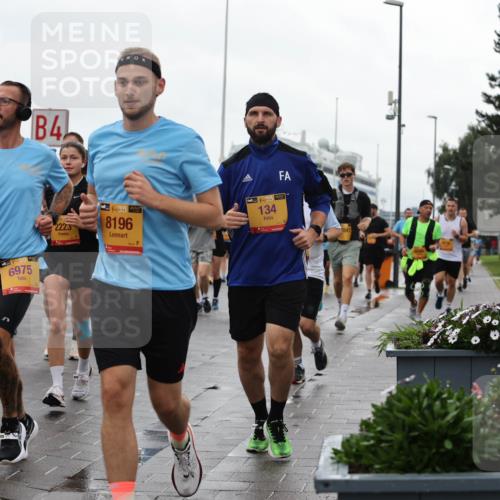 13.09.2026 - Kiel Lauf Andreas Tolksdorf http://msf.ph/oto/10404198 13.09.2026 11:04:37 Kiellinie 7502, 1, 38, 6975, 4, 2223, 38, 8196, 134 meine-sportfotos.de