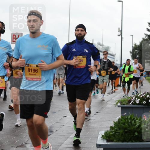 13.09.2026 - Kiel Lauf Andreas Tolksdorf http://msf.ph/oto/10404202 13.09.2026 11:04:38 Kiellinie 39, 8196, 34, 222, 38, 39, 7502, 6975, 12847 meine-sportfotos.de