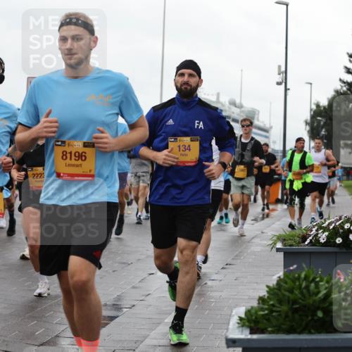 13.09.2026 - Kiel Lauf Andreas Tolksdorf http://msf.ph/oto/10404203 13.09.2026 11:04:38 Kiellinie 7502, 38, 1, 38, 6975, 2223, 8196, 134, 12847 meine-sportfotos.de