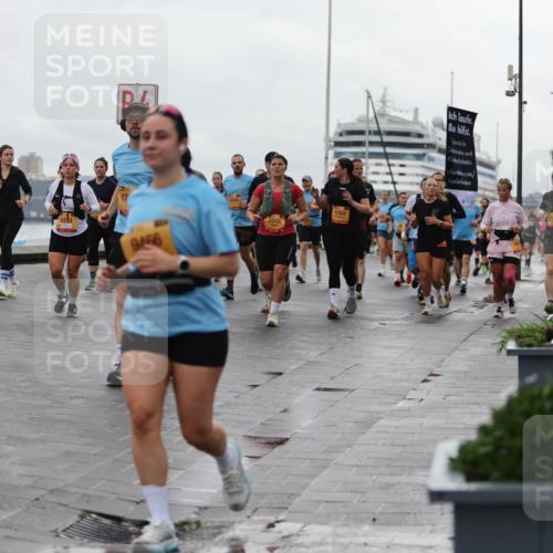 13.09.2026 - Kiel Lauf Andreas Tolksdorf http://msf.ph/oto/10404288 13.09.2026 11:05:01 Kiellinie 4838, 9751, 9466, 5304, 1747 meine-sportfotos.de