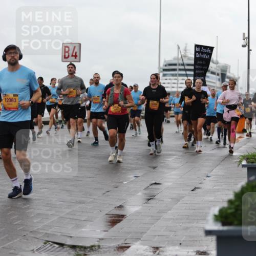 13.09.2026 - Kiel Lauf Andreas Tolksdorf http://msf.ph/oto/10404300 13.09.2026 11:05:02 Kiellinie 12083, 4, 2006, 5304 meine-sportfotos.de
