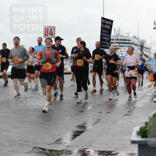 13.09.2026 - Kiel Lauf Andreas Tolksdorf http://msf.ph/oto/10404332 13.09.2026 11:05:03 Kiellinie 4, 9751, 933, 2006, 5304, 2, 1747 meine-sportfotos.de