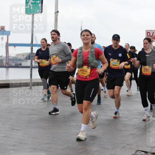 13.09.2026 - Kiel Lauf Andreas Tolksdorf http://msf.ph/oto/10404356 13.09.2026 11:05:05 Kiellinie 9751, 11933, 2006, 5304 meine-sportfotos.de