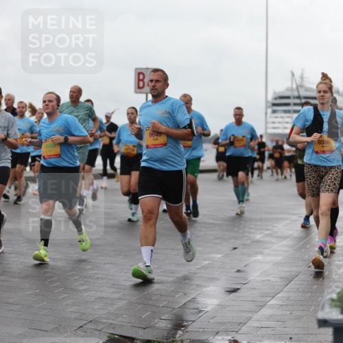 13.09.2026 - Kiel Lauf Andreas Tolksdorf http://msf.ph/oto/10404414 13.09.2026 11:05:14 Kiellinie 9649, 8586 meine-sportfotos.de