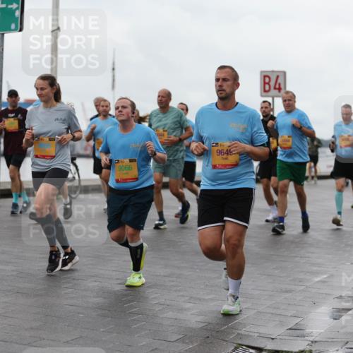 13.09.2026 - Kiel Lauf Andreas Tolksdorf http://msf.ph/oto/10404425 13.09.2026 11:05:15 Kiellinie 1, 39, 39, 9066, 344, 4, 1044, 9649, 8586 meine-sportfotos.de
