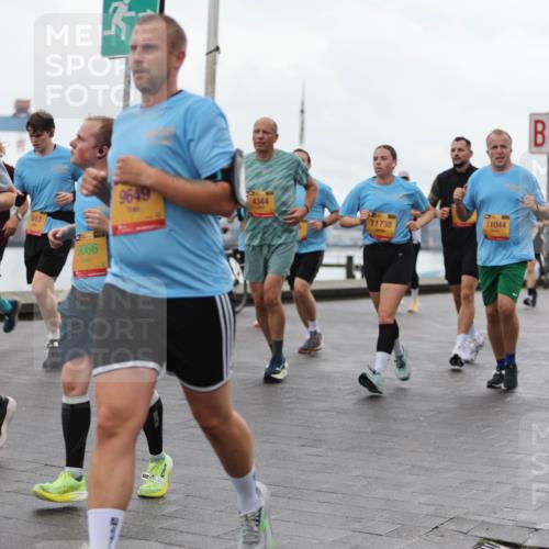 13.09.2026 - Kiel Lauf Andreas Tolksdorf http://msf.ph/oto/10404447 13.09.2026 11:05:16 Kiellinie 4, 39, 9065, 917, 9066, 9649, 4344, 11738, 4, 11044, 10735 meine-sportfotos.de