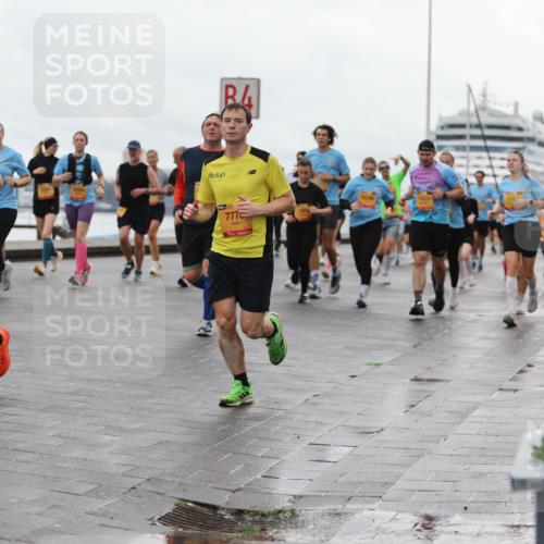 13.09.2026 - Kiel Lauf Andreas Tolksdorf http://msf.ph/oto/10404515 13.09.2026 11:05:23 Kiellinie 7770, 11631 meine-sportfotos.de